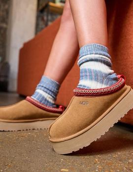 Zueco UGG W Tazz color Chestnut