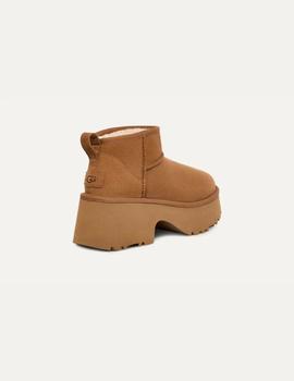 Botas de mujer Ultra Mini New Heights color chestnut