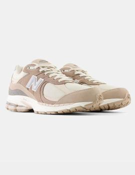 Zapatilla Beige de mujer New Balance M2002RSI